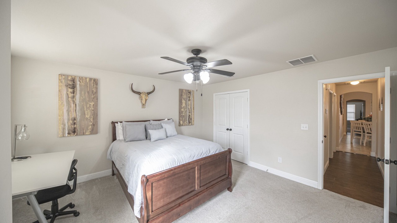 Photo of Bedroom in Midland