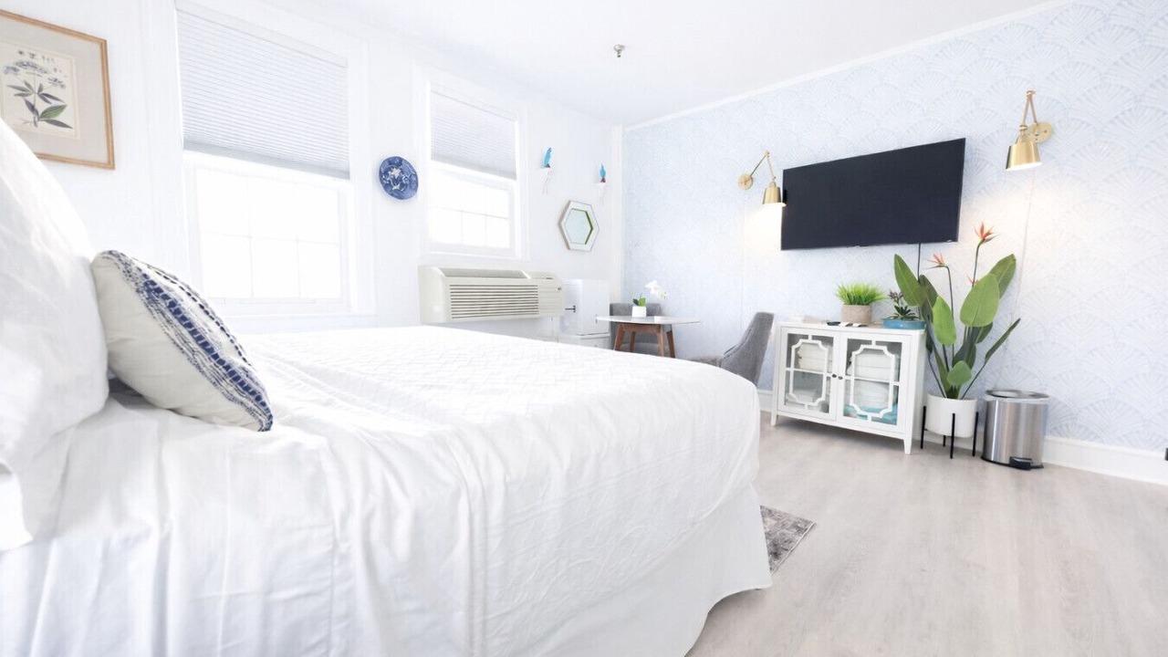 Photo of Bedroom in Palm Beach