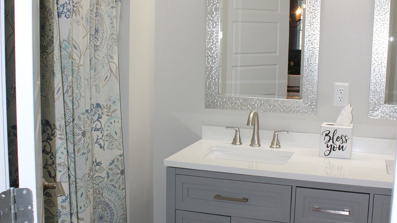 Photo of Bathroom in Williamstown