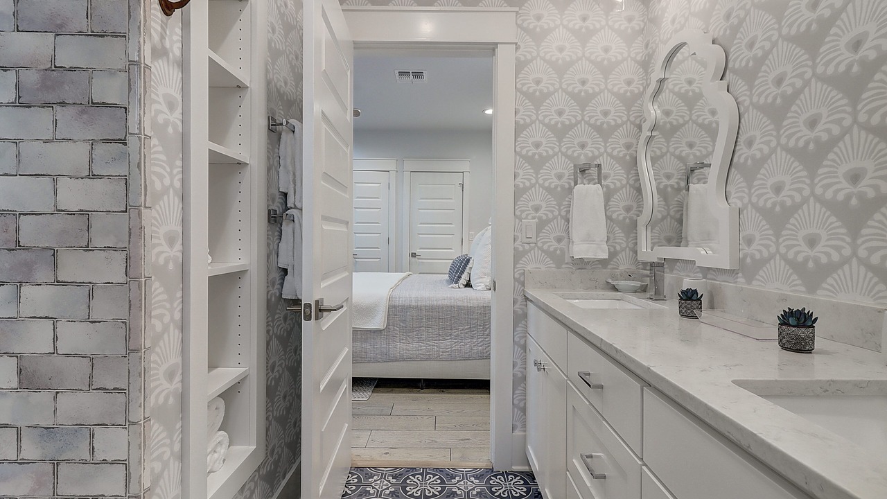Photo of Bathroom in Cinnamon Shore