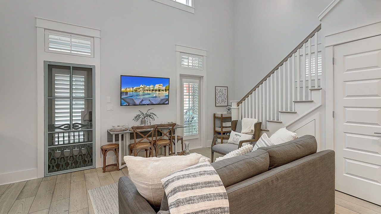 Photo of Livingroom in Cinnamon Shore