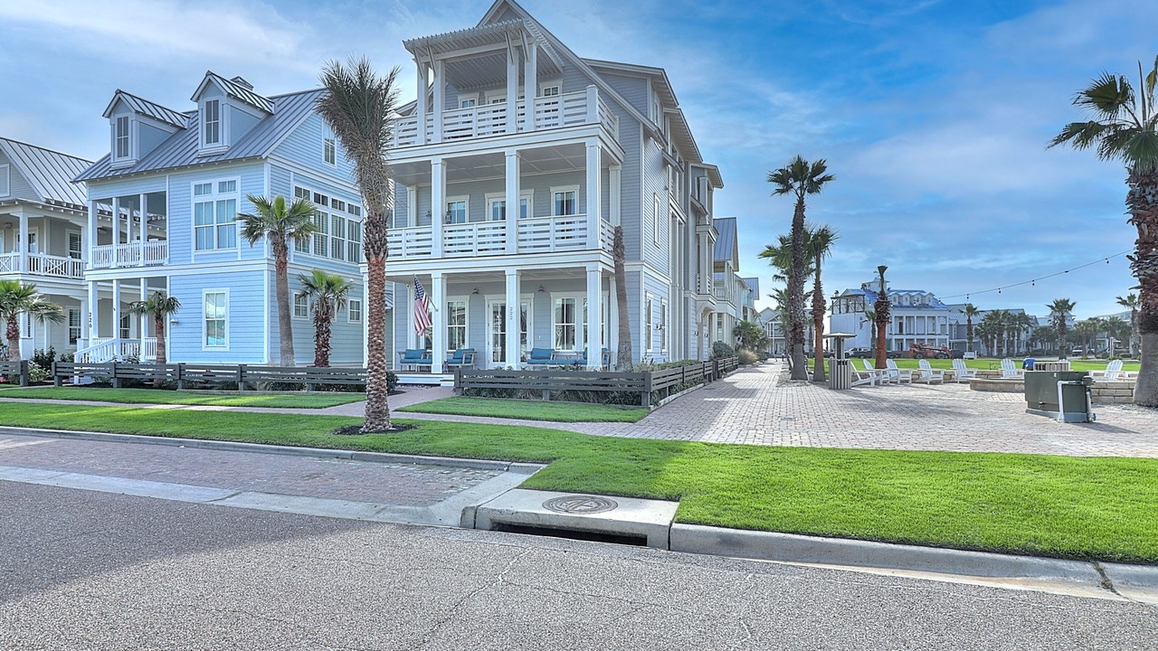 Photo of Others in Cinnamon Shore