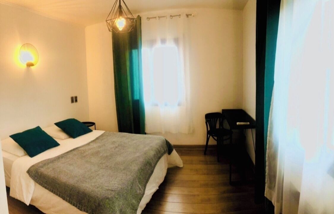 Photo of Bedroom in Pont-Saint-Esprit