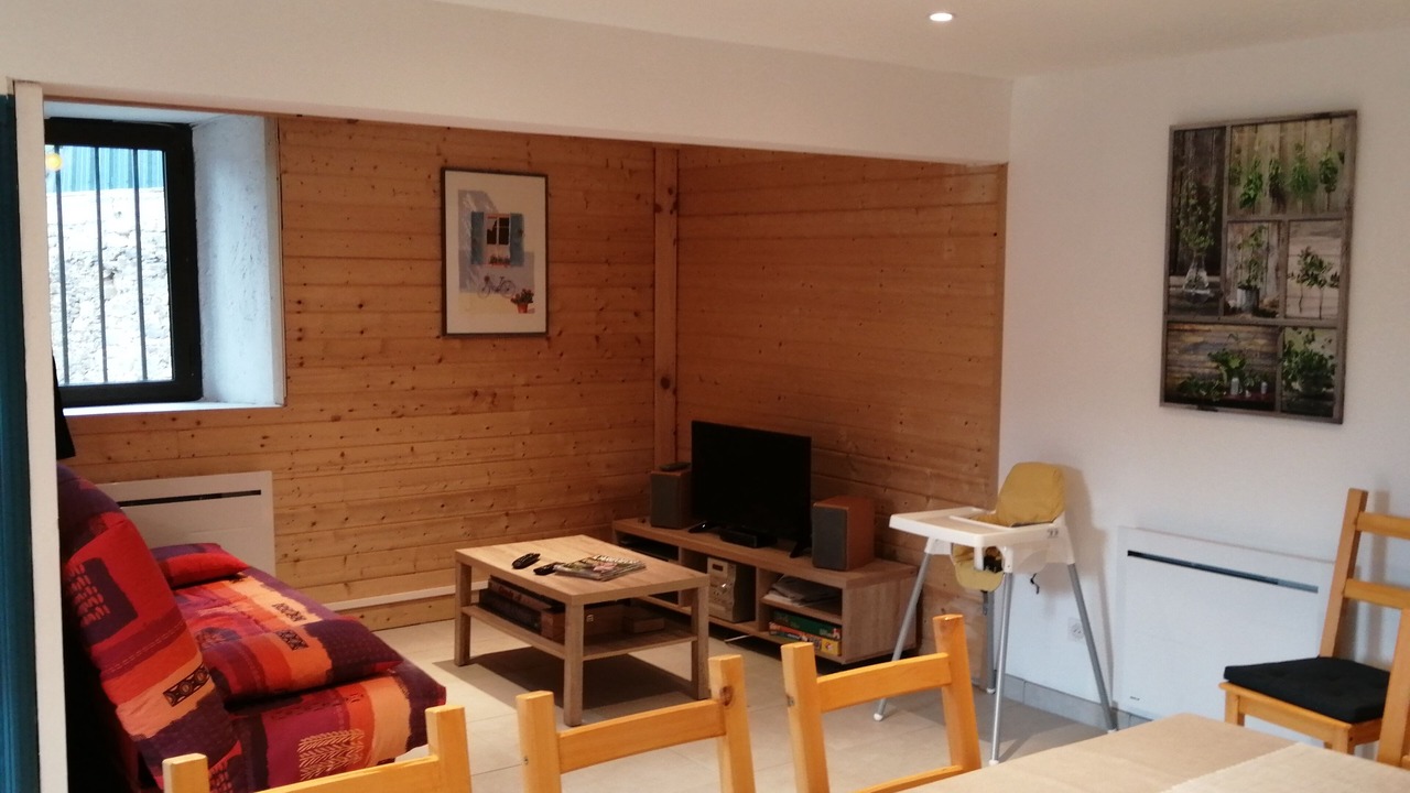 Photo of Livingroom in Soueix-Rogalle