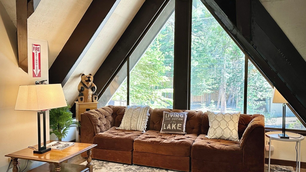 Photo of Livingroom in Tahoe Paradise