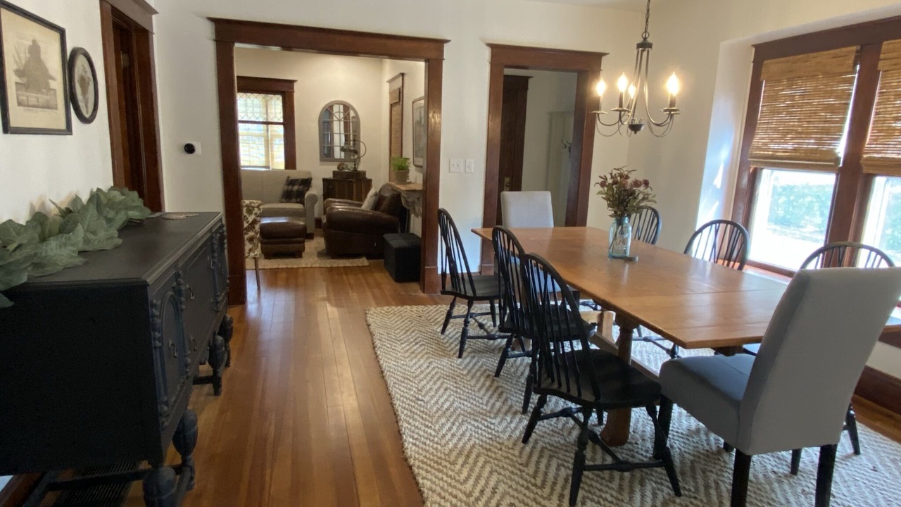 Photo of Livingroom in Prairie Du Chien