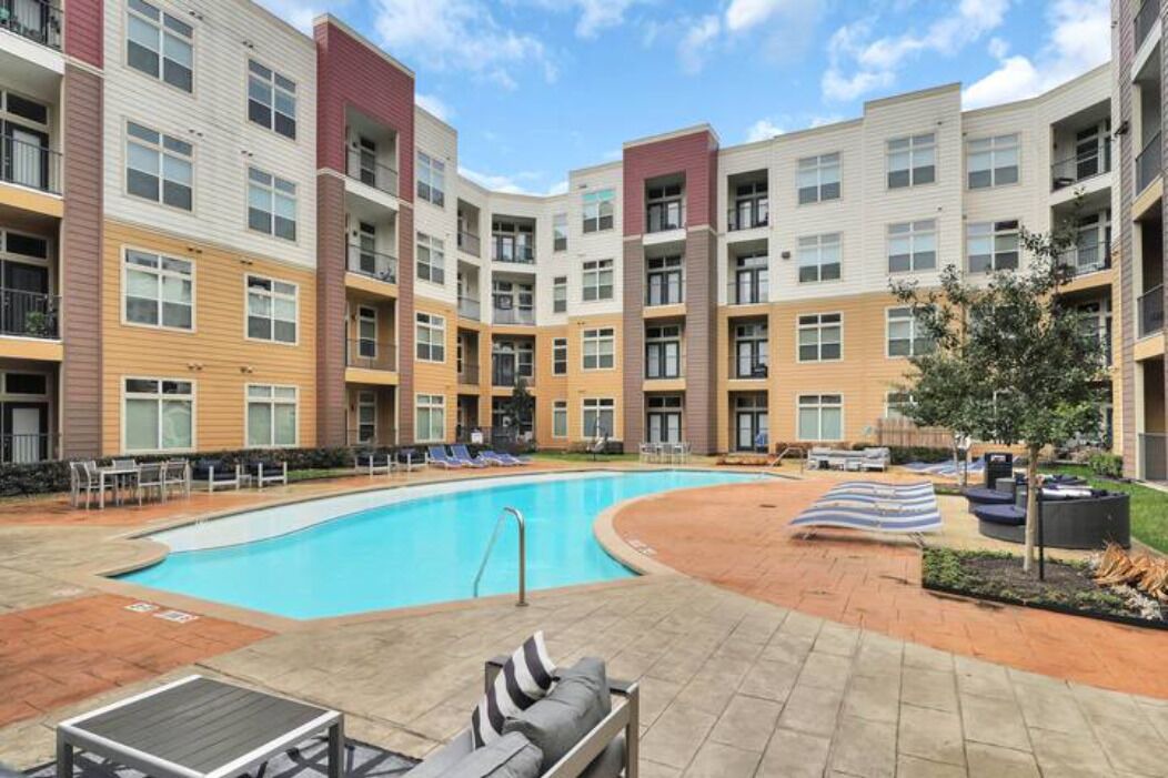 Photo of Outdoor in South Main