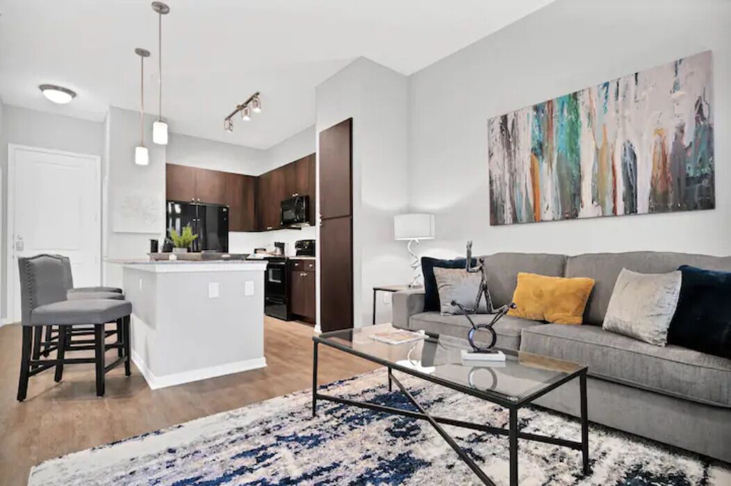 Photo of Livingroom in South Main