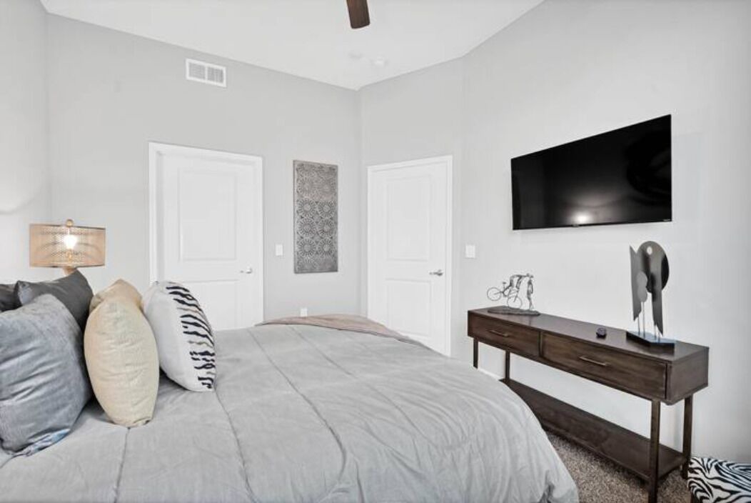 Photo of Bedroom in South Main