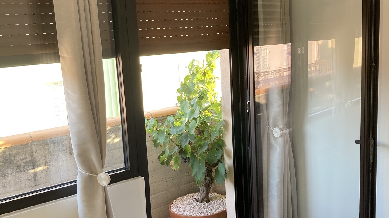 Photo of Bedroom in Issoire