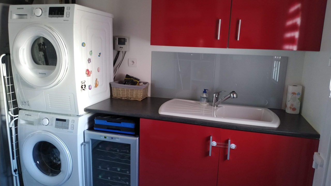 Photo of Others in Redessan