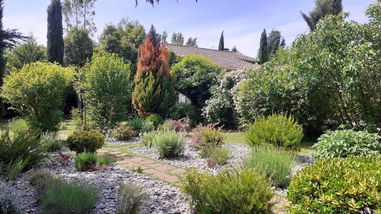 Photo of Outdoor in Berrias-et-Casteljau