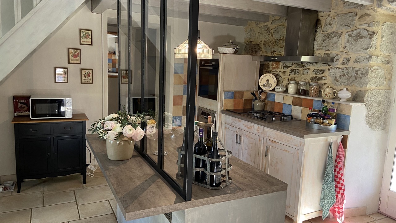 Photo of Kitchen in Berrias-et-Casteljau
