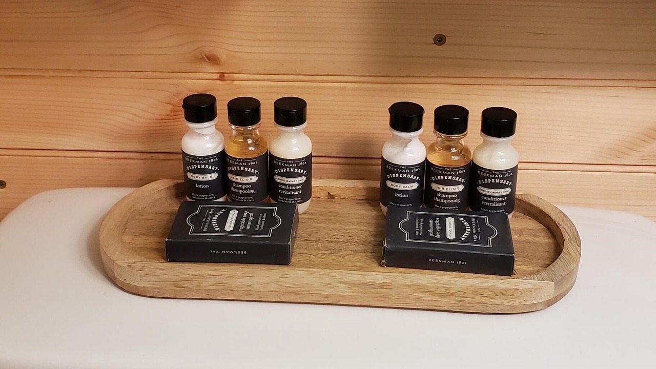 Photo of Bathroom in Centre