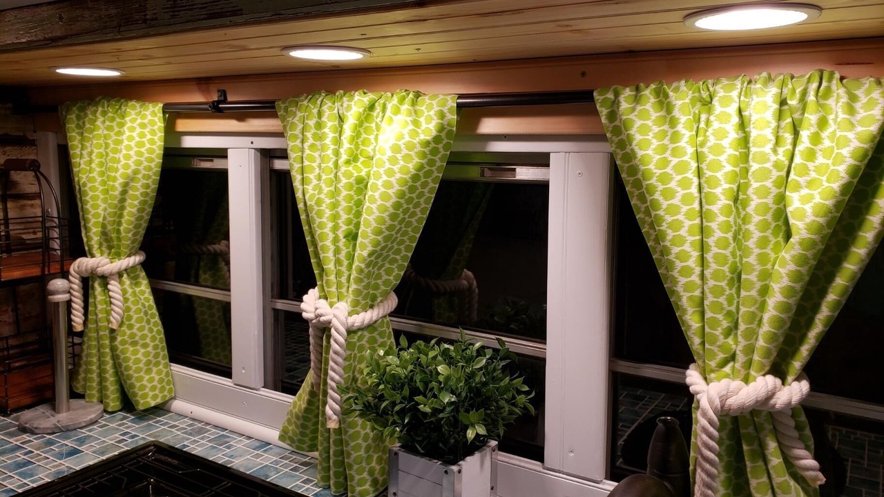 Photo of Others in Centre