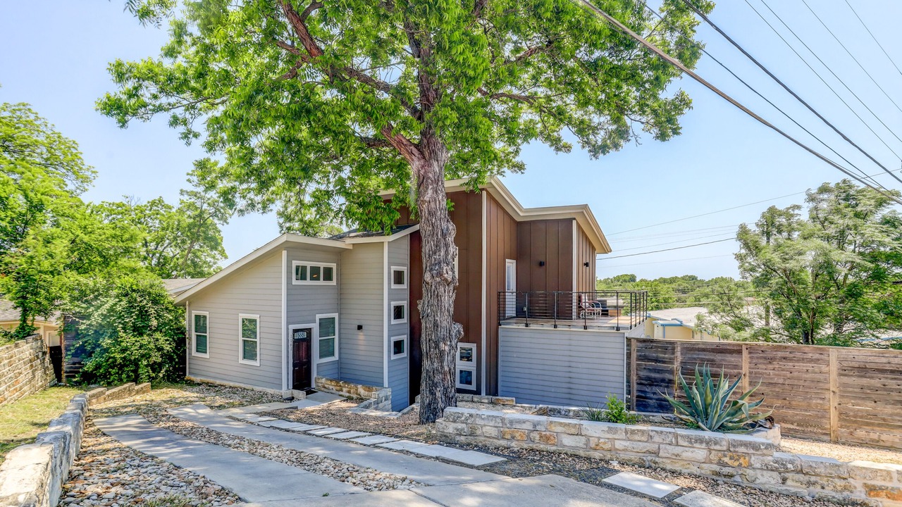 Photo of Outdoor in Rosewood