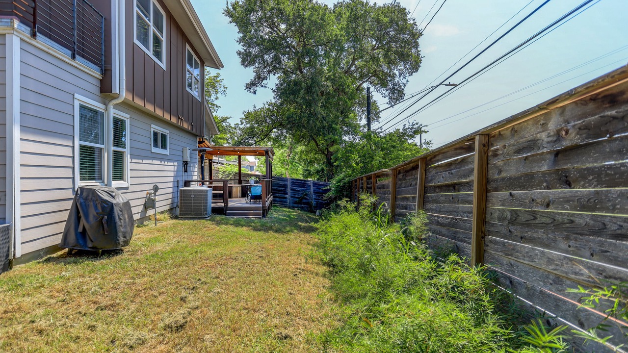Photo of Outdoor in Rosewood