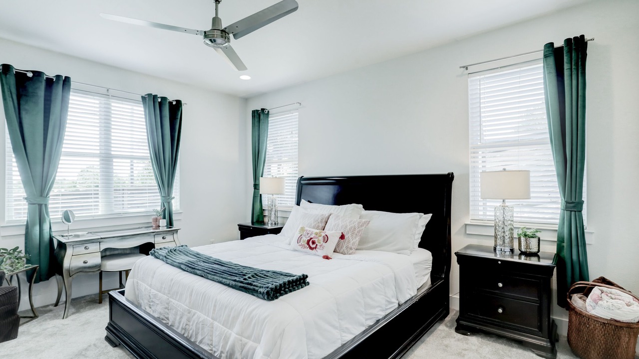 Photo of Bedroom in Rosewood
