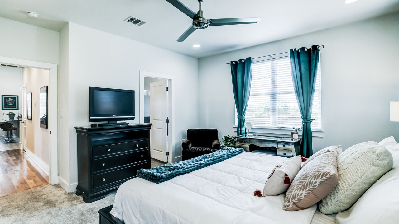 Photo of Bedroom in Rosewood