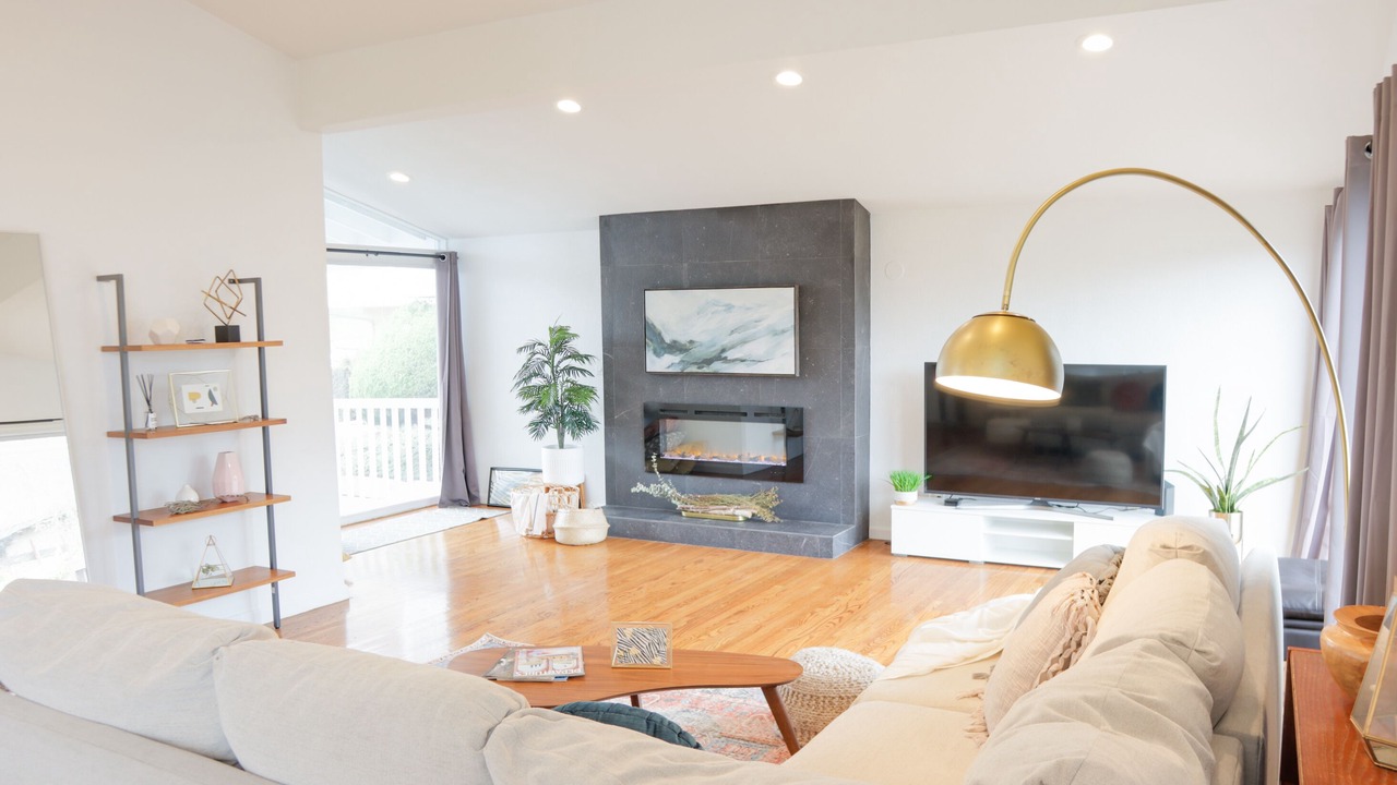 Photo of Livingroom in South San Francisco