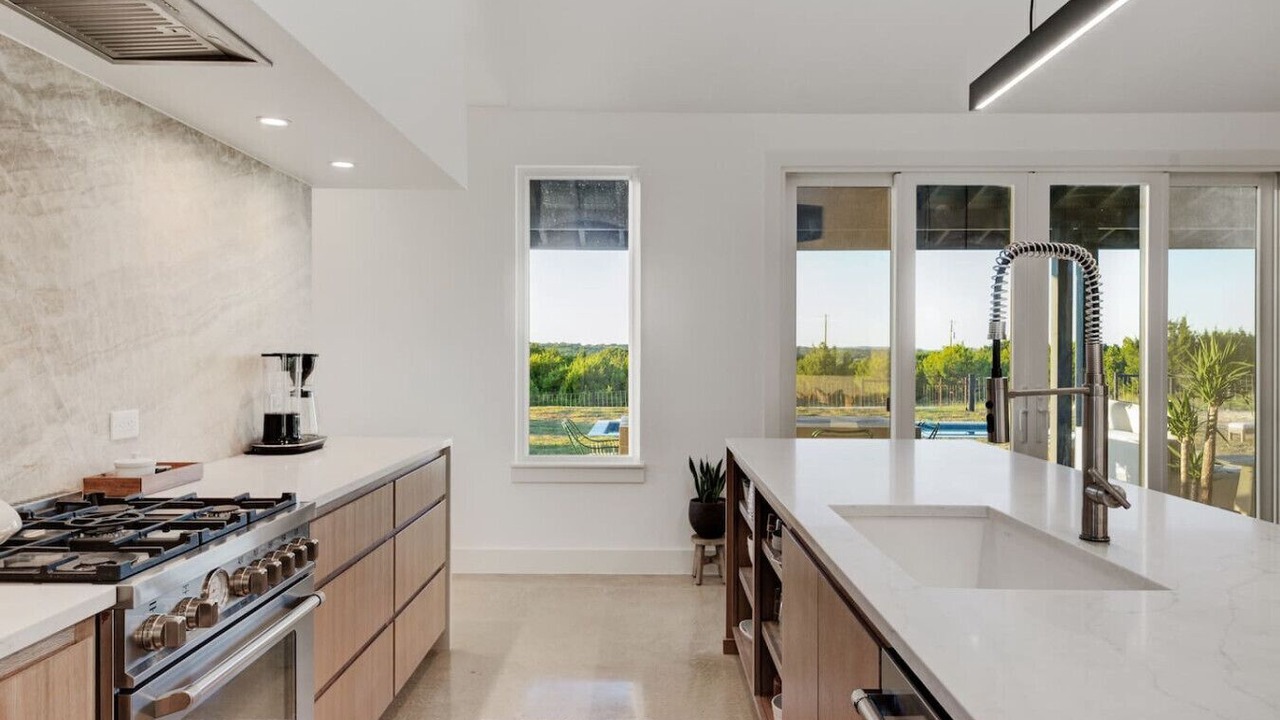 Photo of Kitchen in Stonewall