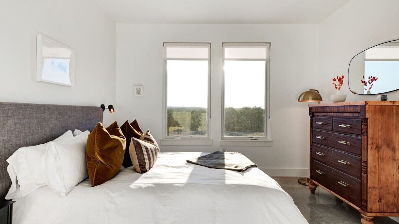 Photo of Bedroom in Stonewall