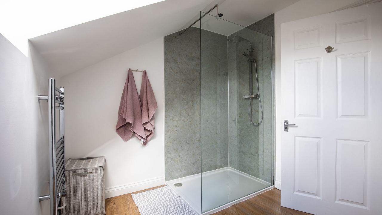 Photo of Bathroom in Cutnall Green