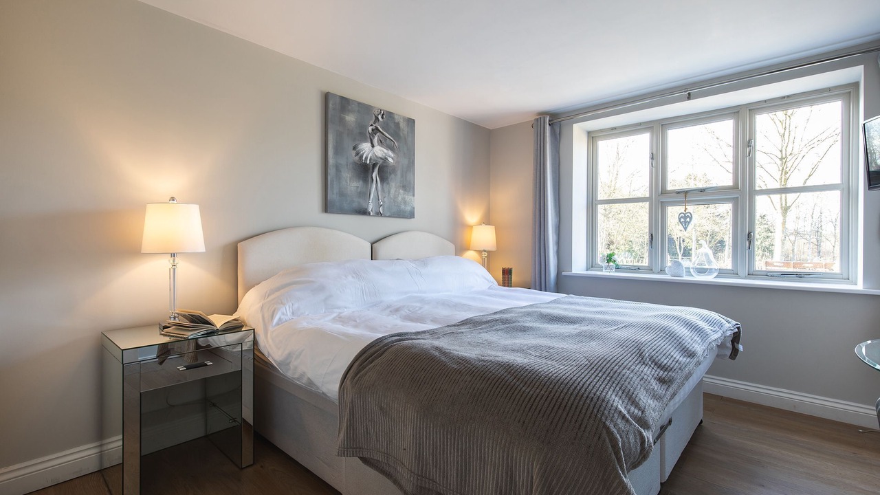 Photo of Bedroom in Cutnall Green