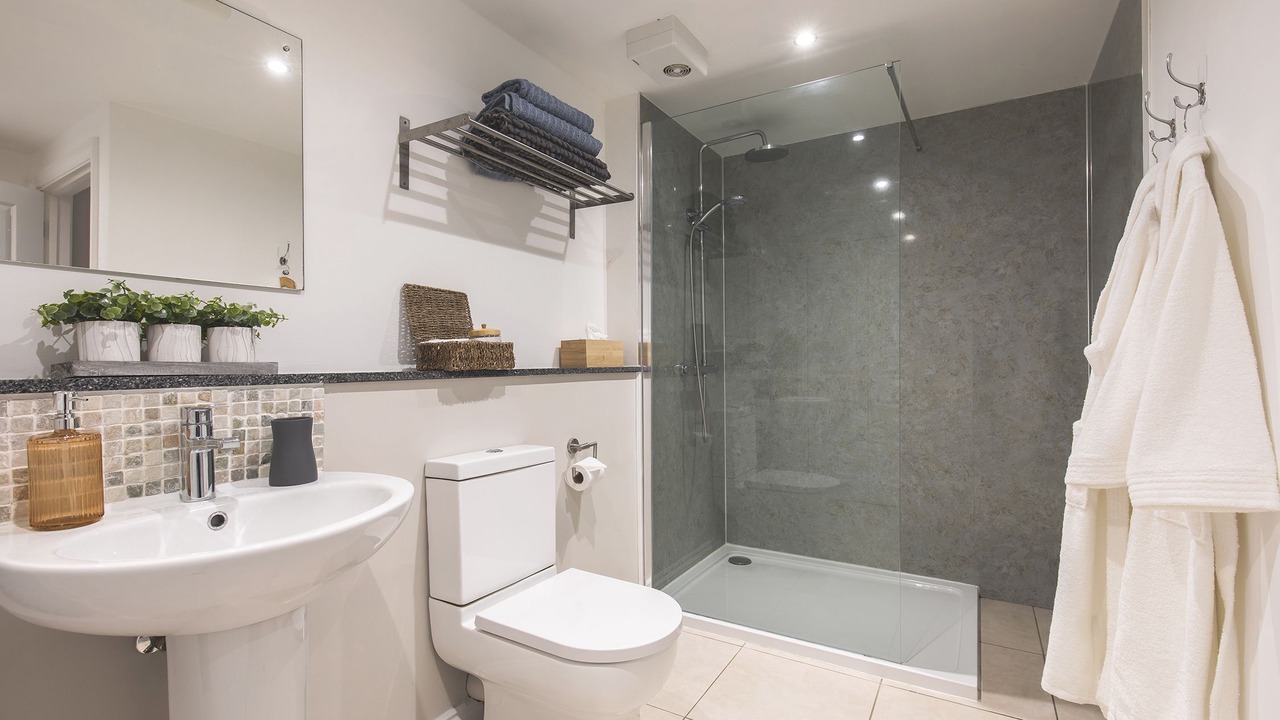 Photo of Bathroom in Cutnall Green