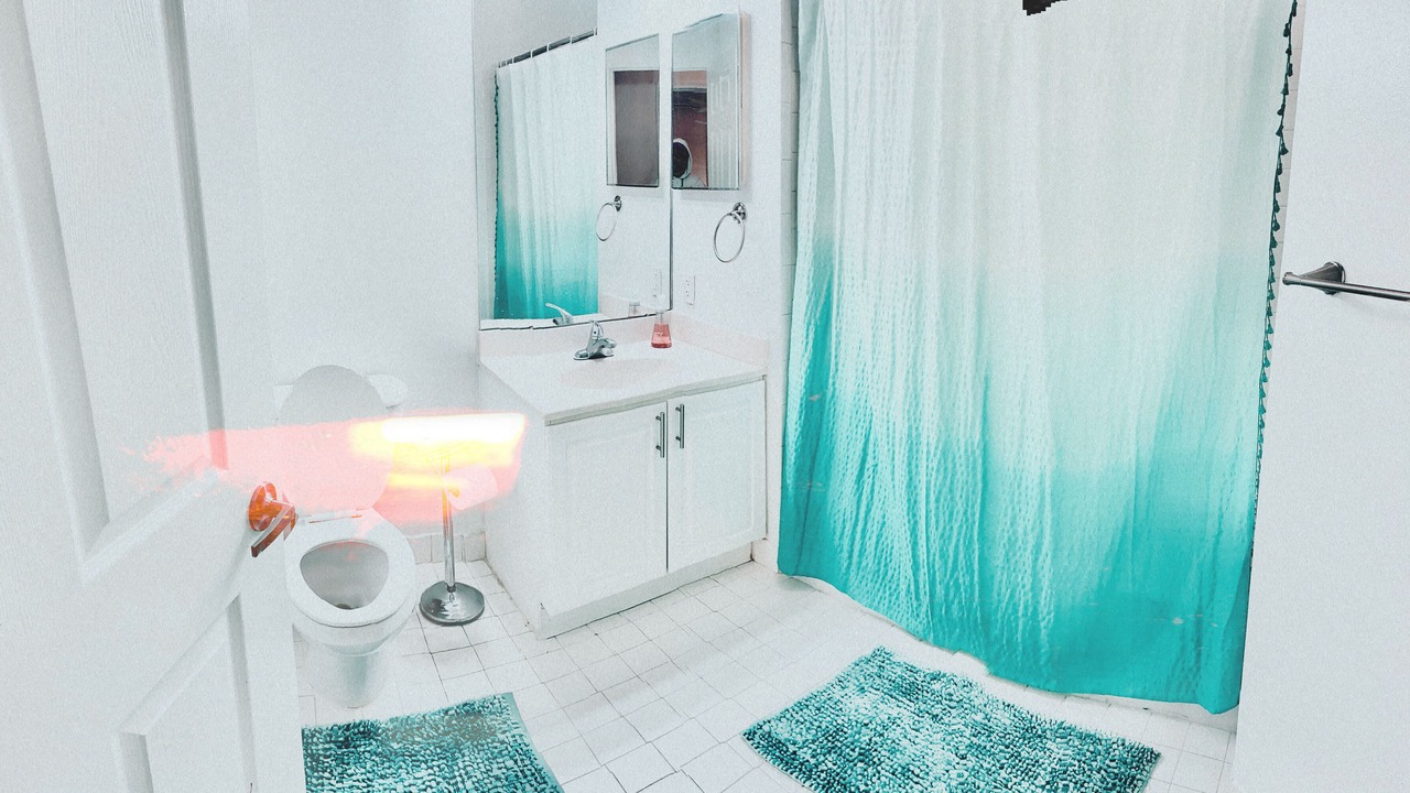 Photo of Bathroom in River Edge