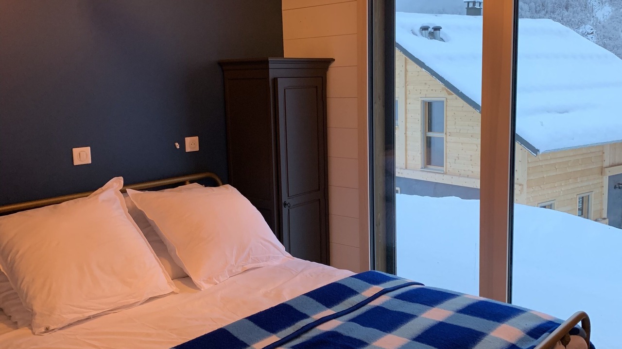 Photo of Bedroom in Venosc