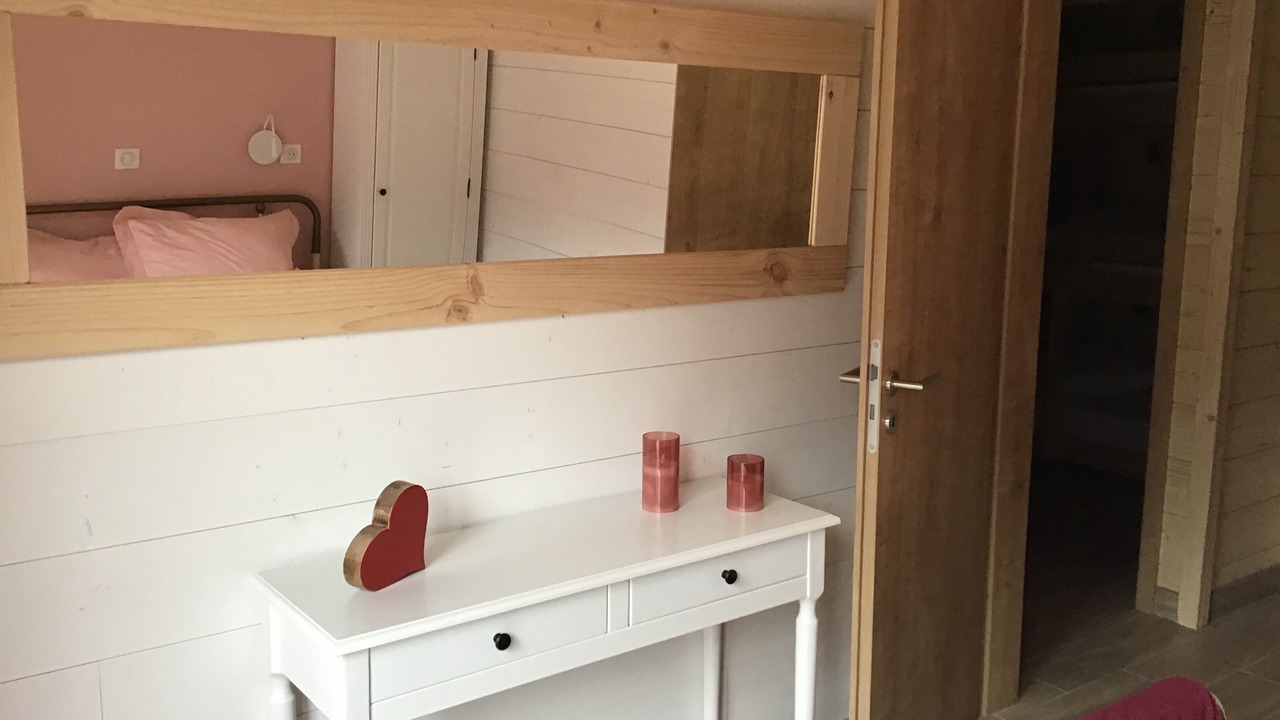 Photo of Bedroom in Venosc