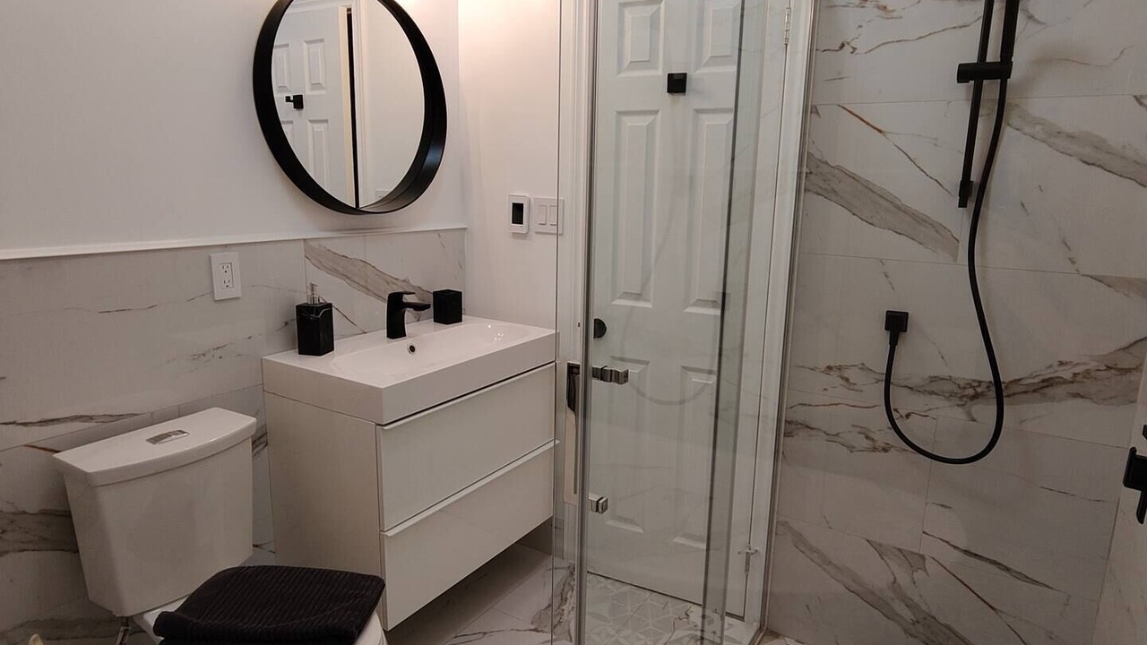 Photo of Bathroom in Perry