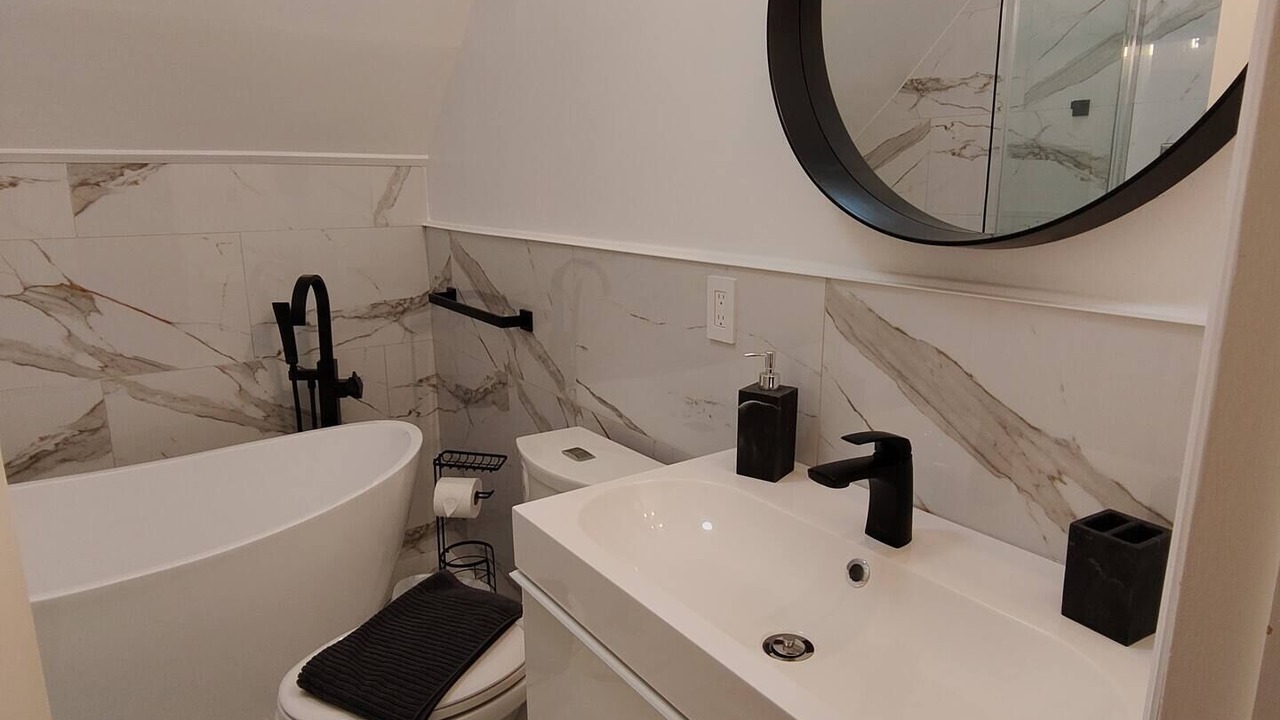 Photo of Bathroom in Perry