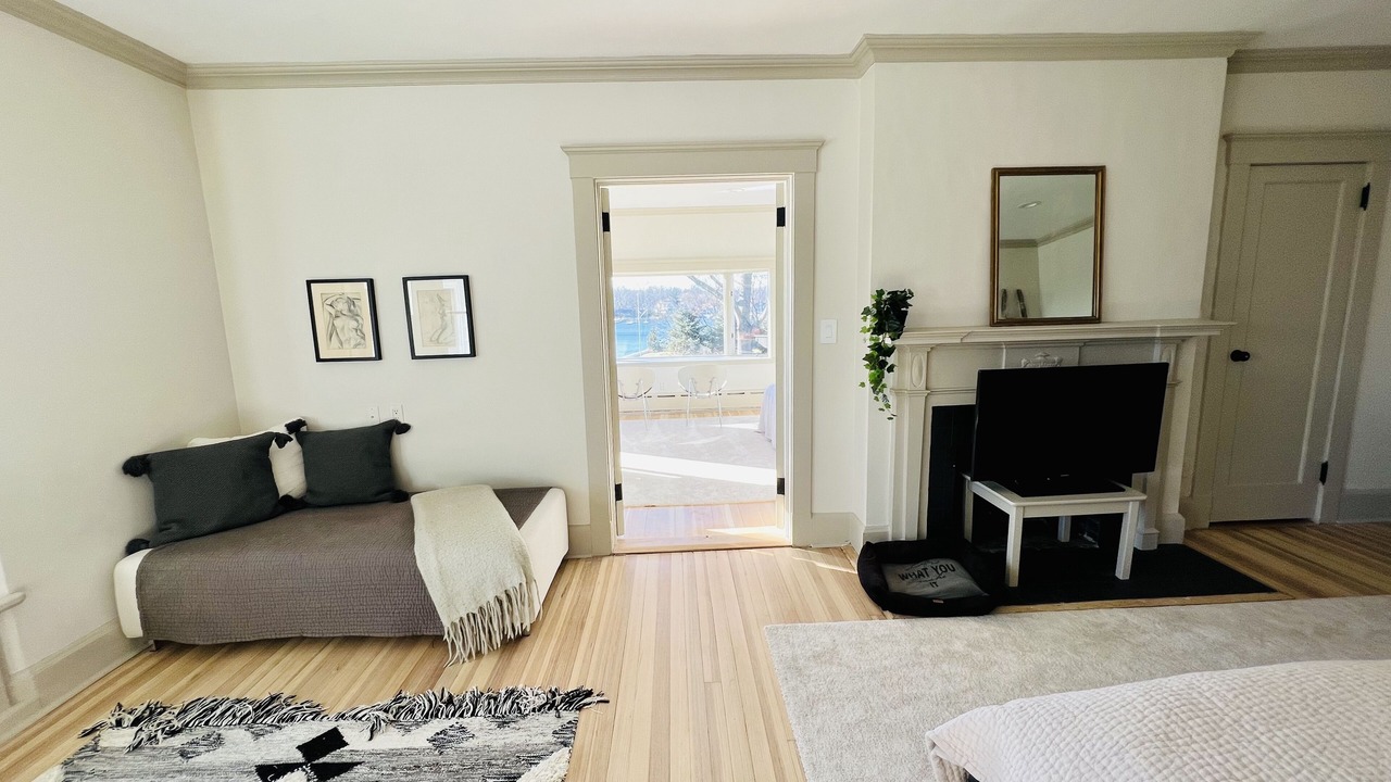 Photo of Bedroom in Mamaroneck