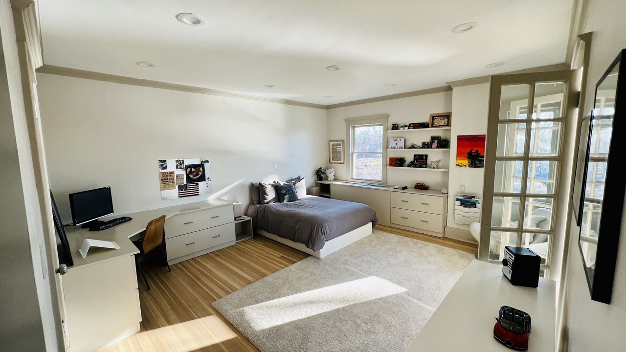 Photo of Bedroom in Mamaroneck