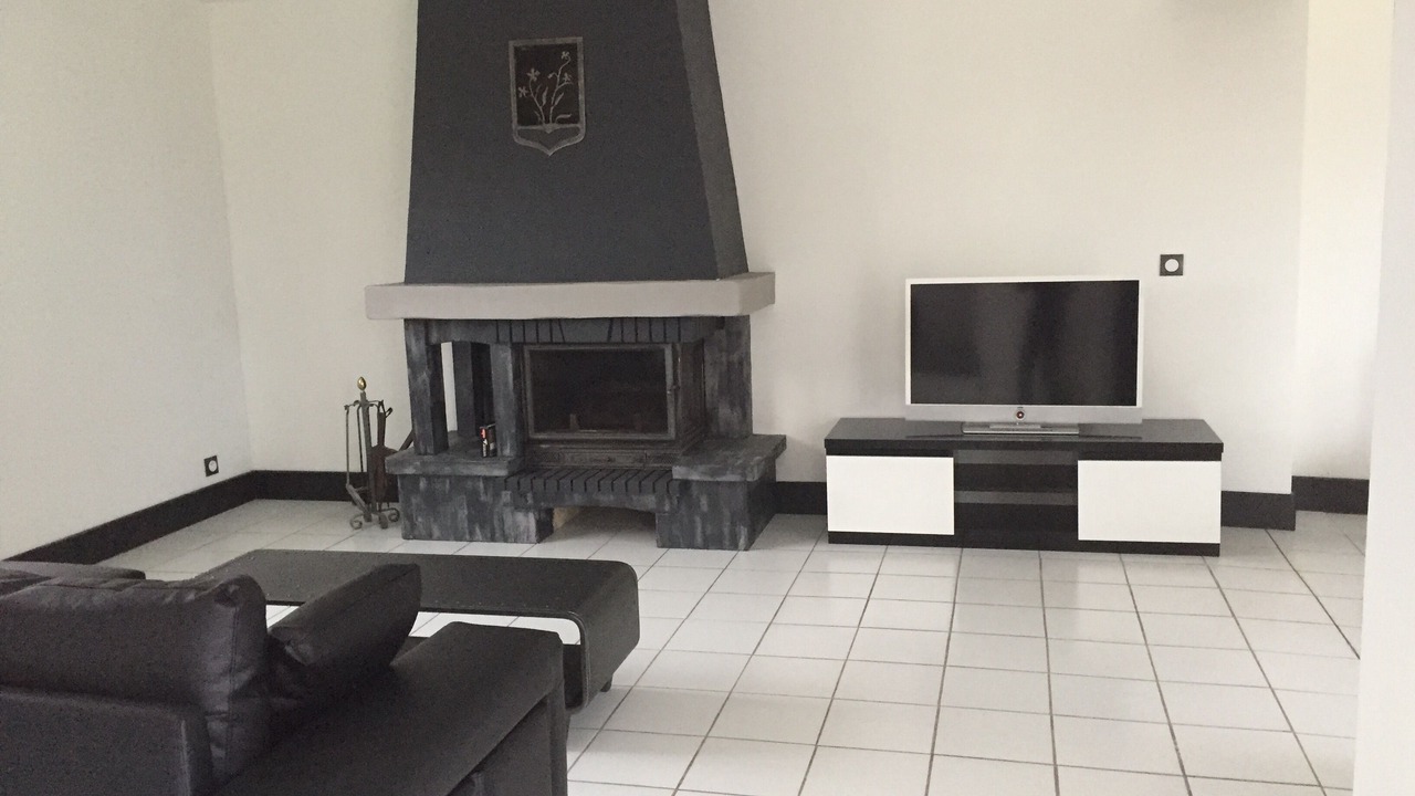 Photo of Livingroom in Villiers-Saint-Benoit
