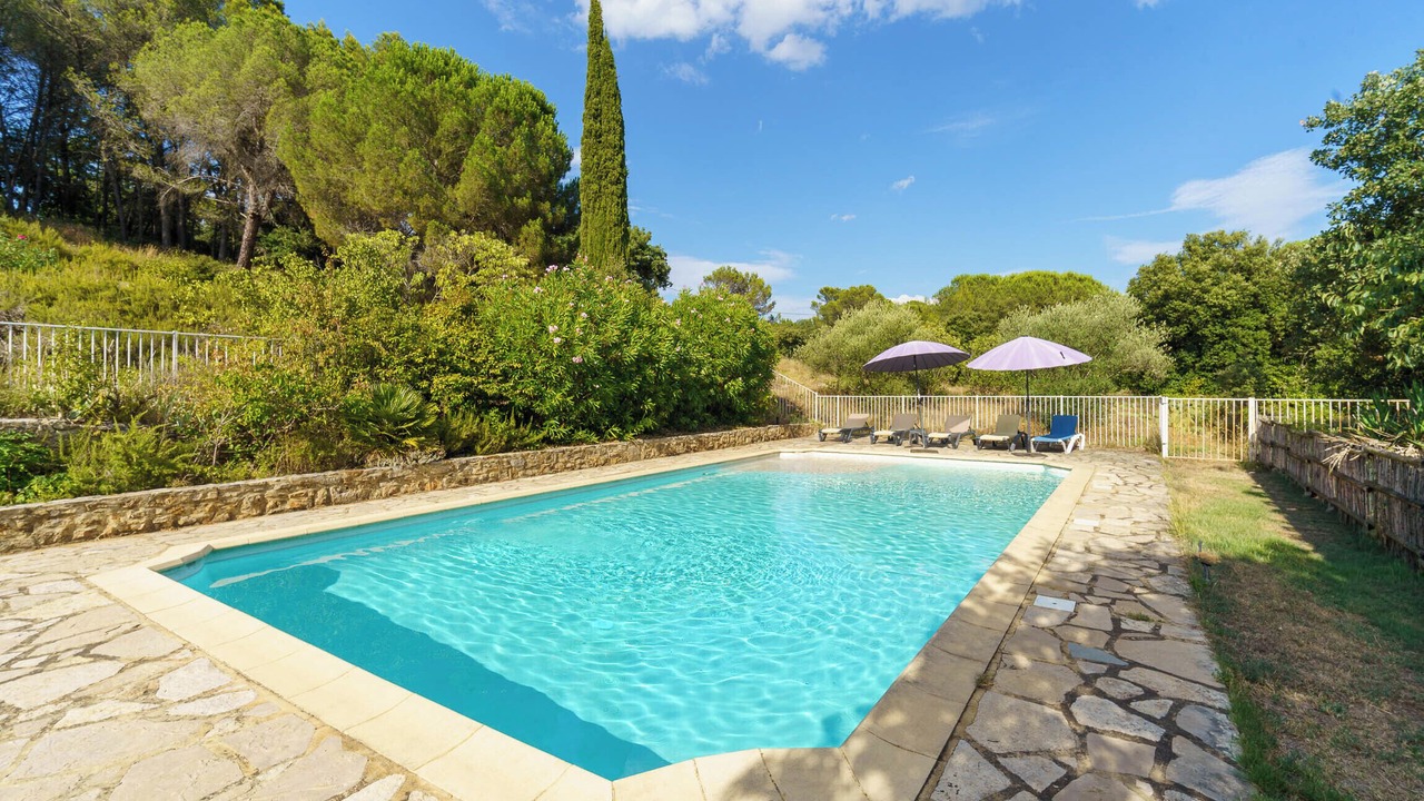 Photo of Outdoor in Tresques