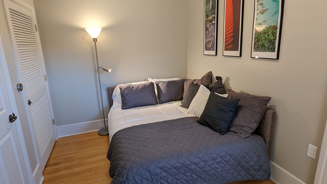 Photo of Bedroom in Downtown Memphis