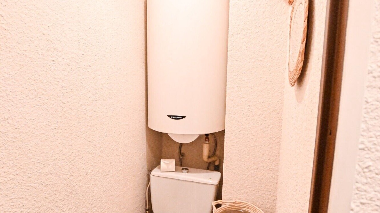 Photo of Bathroom in Demi-Quartier