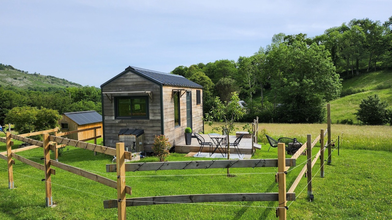 Photo of Outdoor in Segus