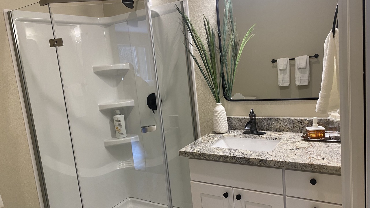 Photo of Bathroom in Paine Field-Lake Stickney