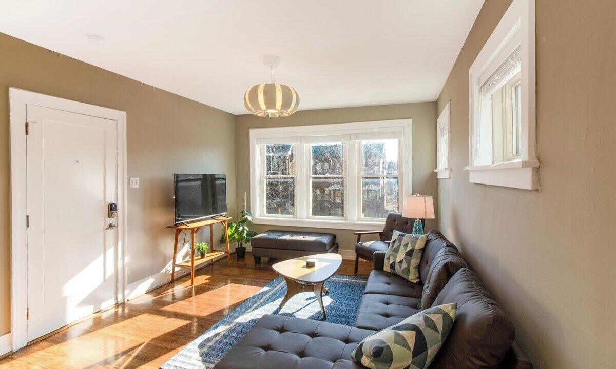 Photo of Livingroom in St. Louis