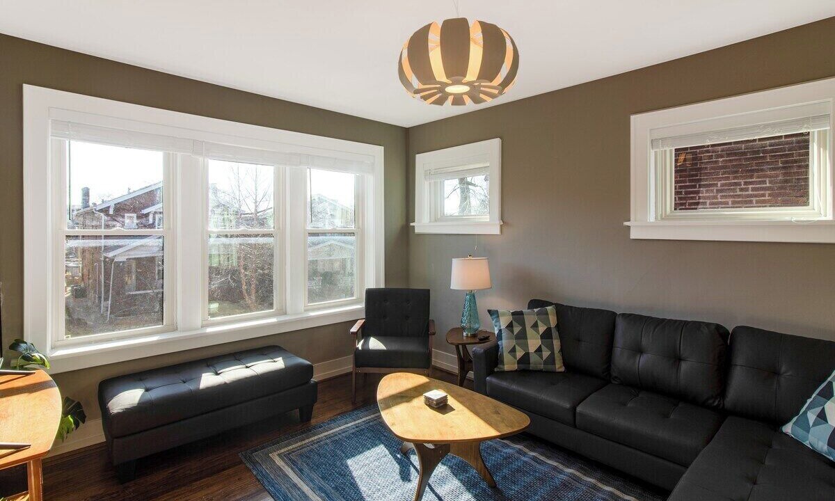 Photo of Livingroom in St. Louis