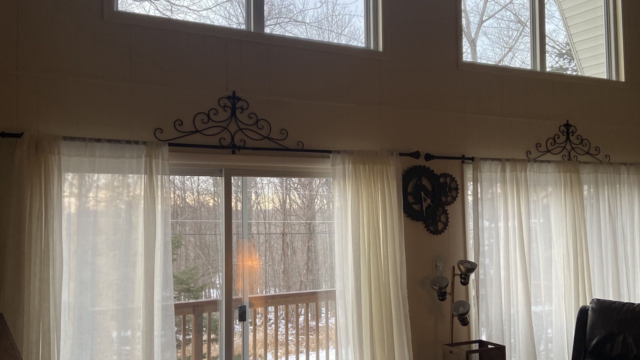 Photo of Others in Lake Ariel