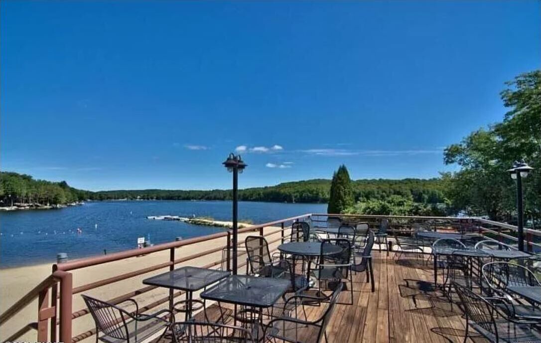 Photo of Outdoor in Lake Ariel