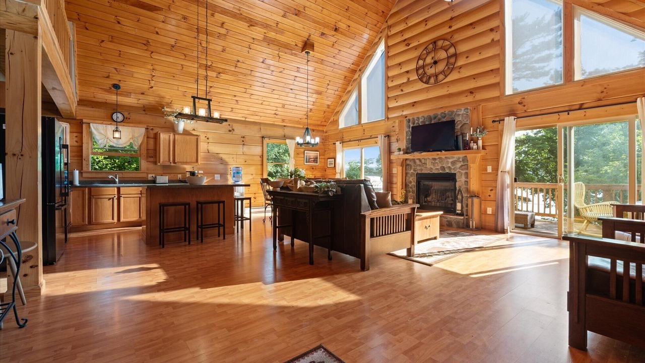 Photo of Livingroom in Auburn