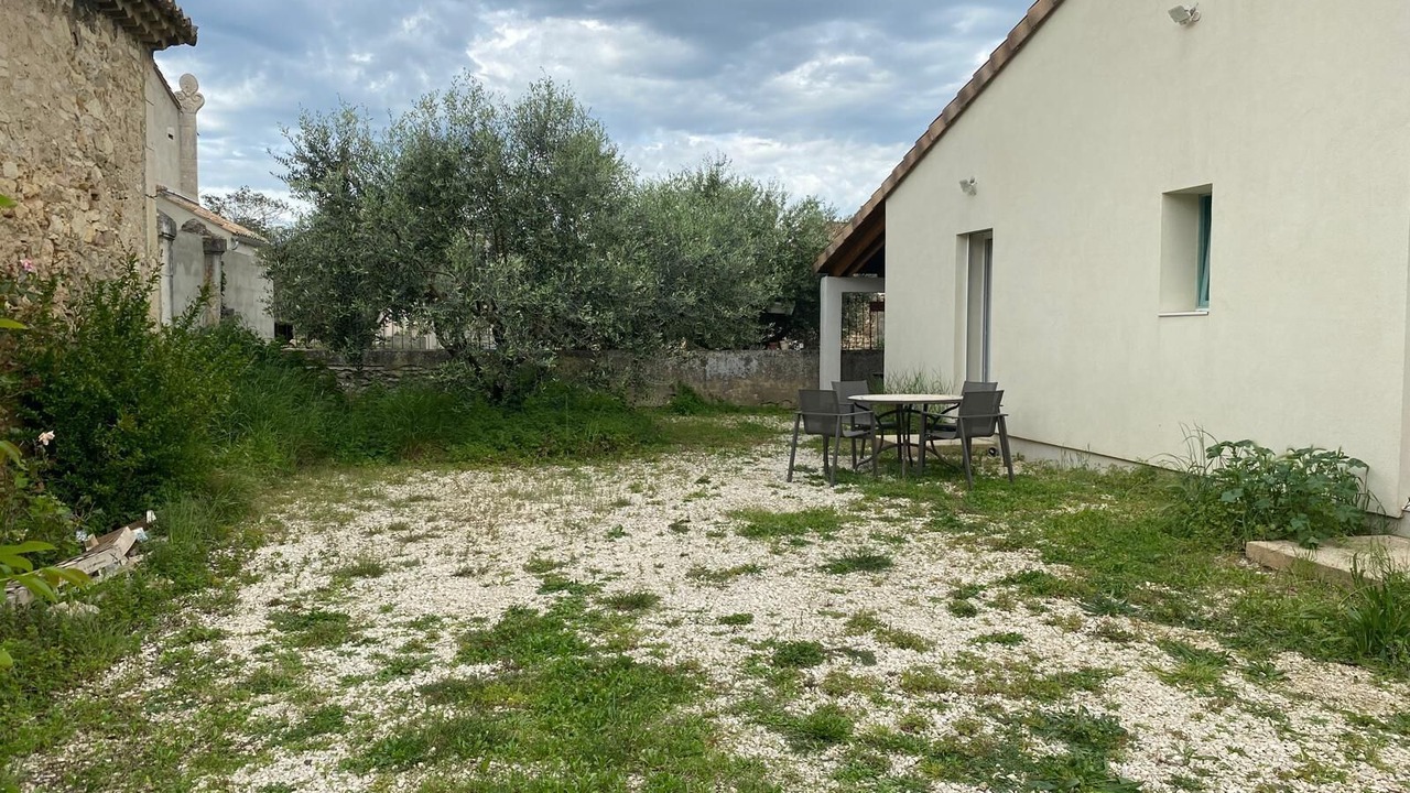 Photo of Outdoor in Pont-Saint-Esprit