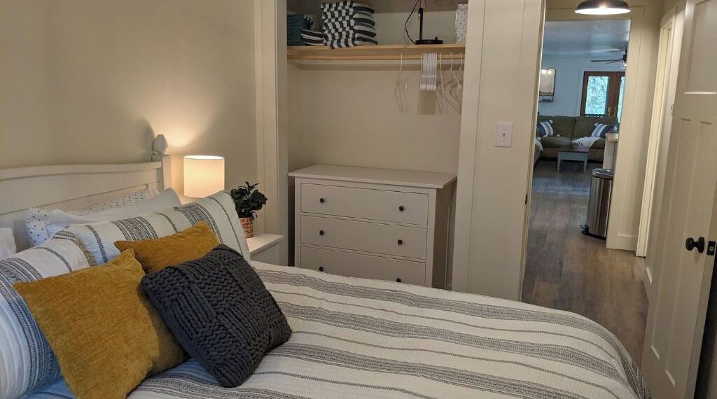 Photo of Bedroom in Wheeler