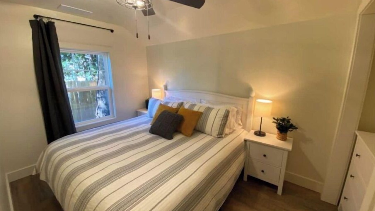 Photo of Bedroom in Wheeler